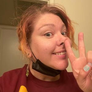 Meet your Posher, Sara